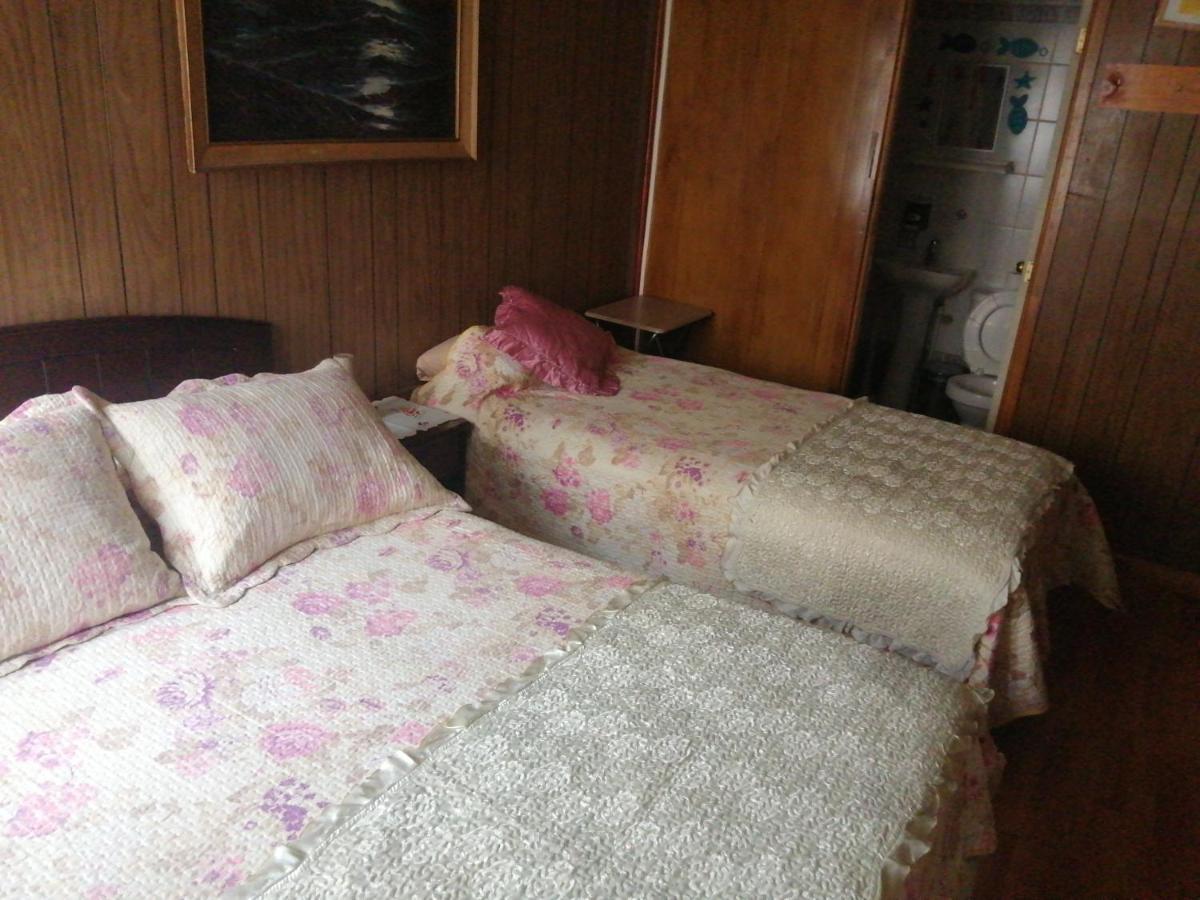 Alojamiento Familiar Rey Bed & Breakfast Пунта Аренас Екстериор снимка