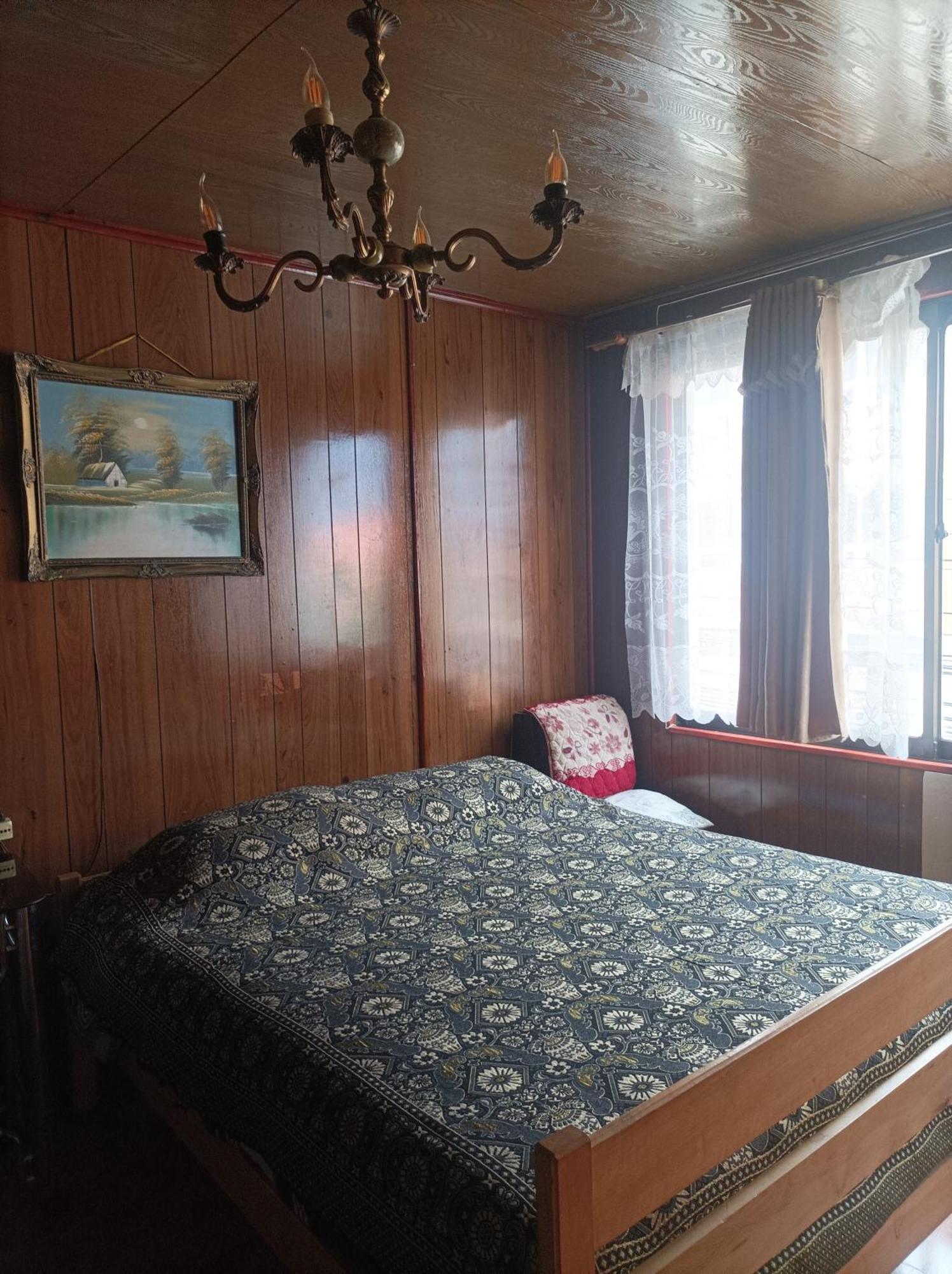 Alojamiento Familiar Rey Bed & Breakfast Пунта Аренас Екстериор снимка