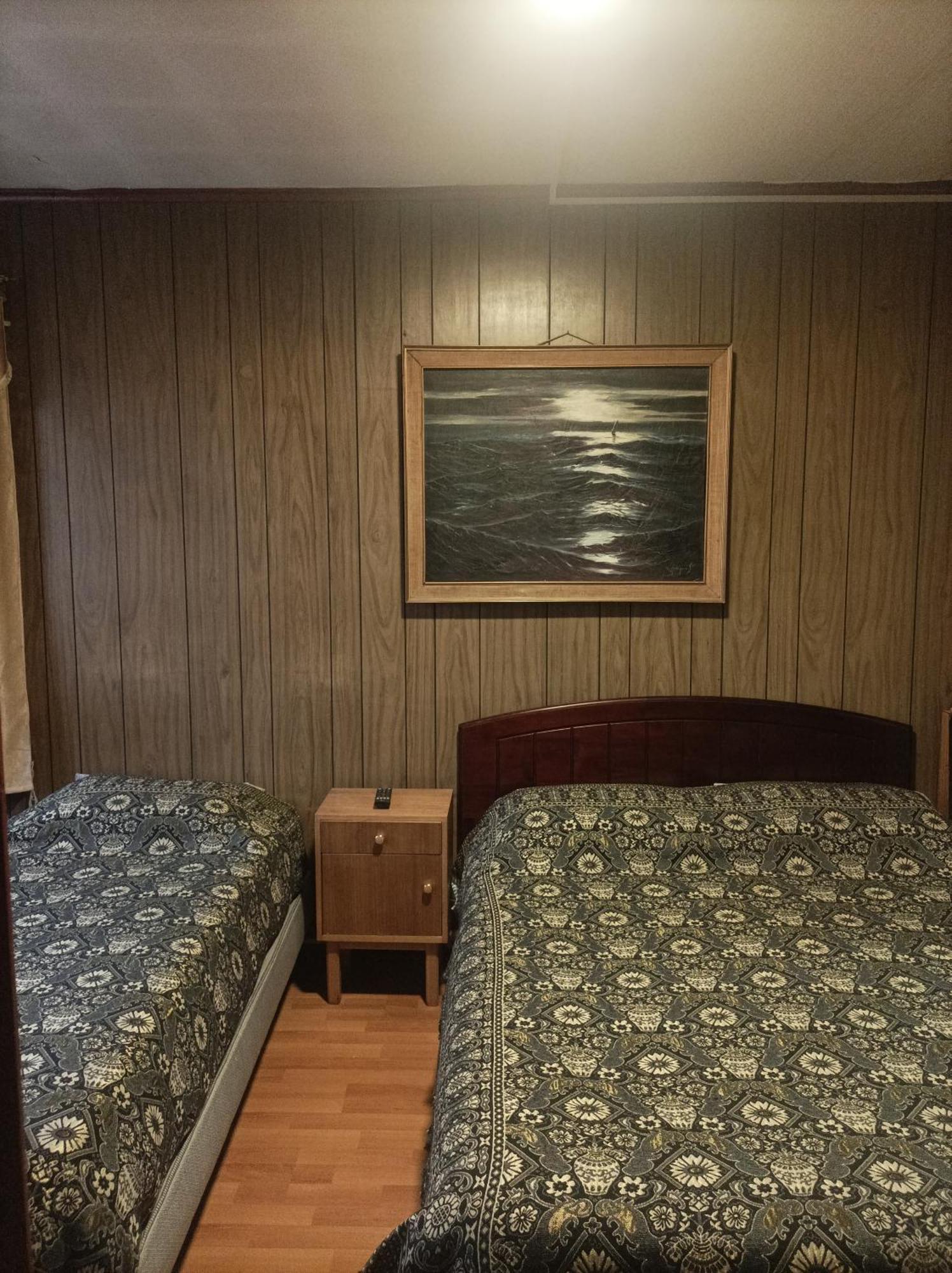 Alojamiento Familiar Rey Bed & Breakfast Пунта Аренас Екстериор снимка